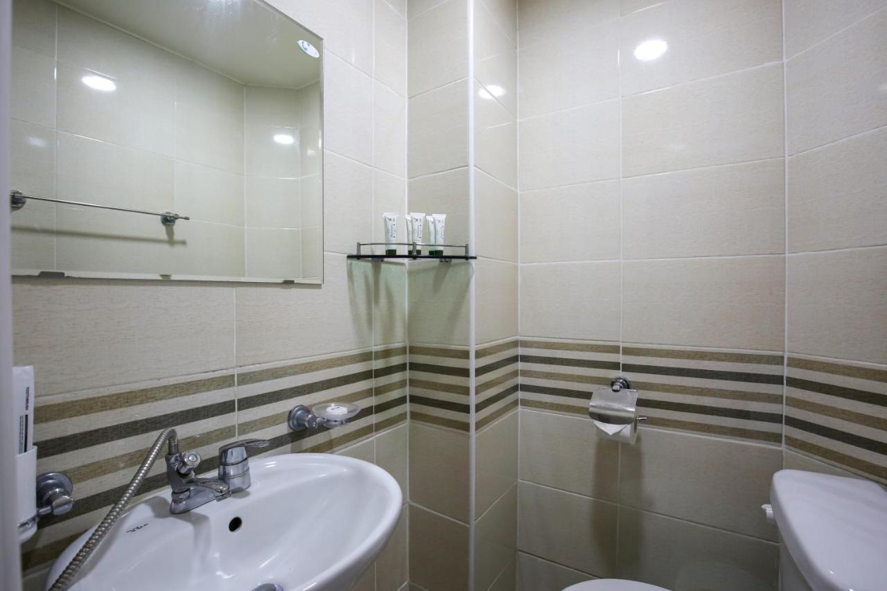 Dashim Guest House Gunsan Bagian luar foto