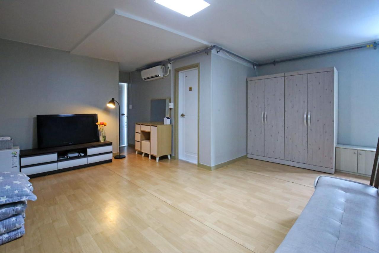 Dashim Guest House Gunsan Bagian luar foto
